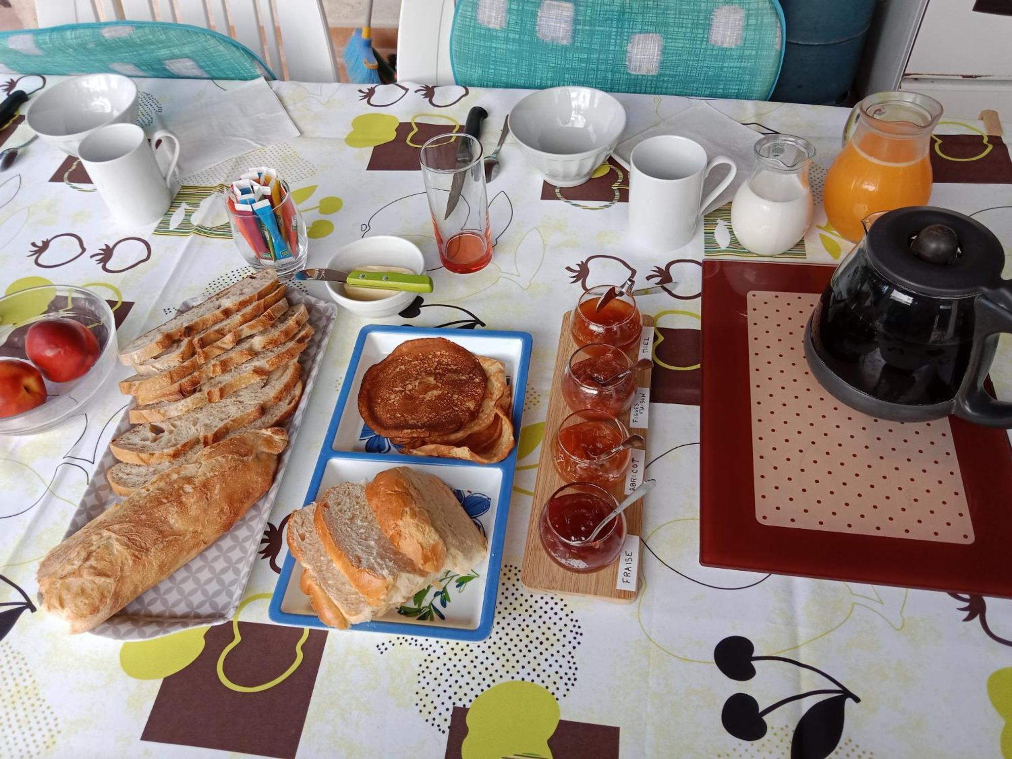مبيت وإفطار لورج La Farigoulette المظهر الخارجي الصورة
